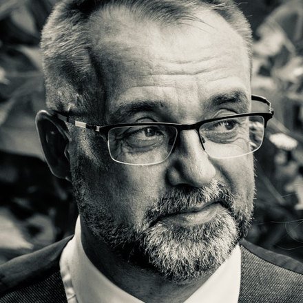 Porträt von Thomas Schmitz